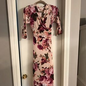 Maternity maxi dress